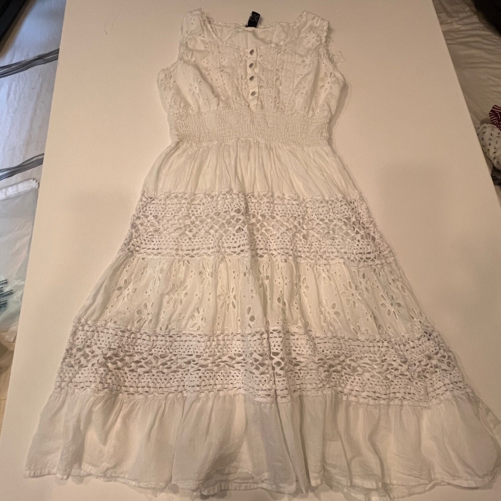 Me 2 Magic Womens White Cotton Eyelet Crochet Lace Smocked Midi Dress Boho L